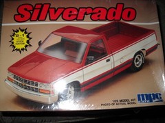 😎MPC MODEL KIT #6096 1/25 “CHEVY SILVERADO C-1500 TRUCK 2 n 1 /STOCK CUSTOM😎