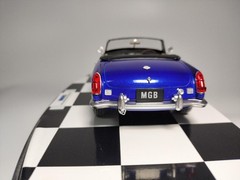 Aoshima 1/24 MGB BGB MK2 Model Car Kit Unassembled Collectible