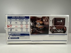 Revell ’26 Ford T Sedan Delivery and ’34 Ford Street Rod 1:25 Scale BUNDLE