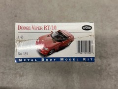 Testors Dodge Viper RT/10 Metal Body 1/43 Model Kit #135 1998 NEW SEALED