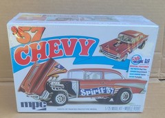 MPC 1957 Chevy Flip Nose Spirit of ’57 Factory Sealed Box 1:25 Model Kit MPC904