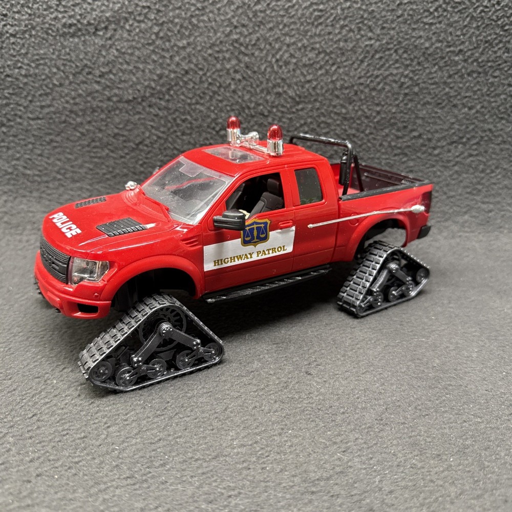 Revell FORD F-150 SVT Raptor with Tracks Police Highway Patrol Model 1/25 Custom