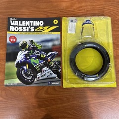 DeAgostini Valentino Rossi 1/4 Yamaha YZR M1 build Up Model Kit Pc #2 Tire JD