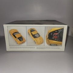 Revell 2006 Chevrolet Corvette Z06 1:25 Scale Plastic Model Kit Unassembled
