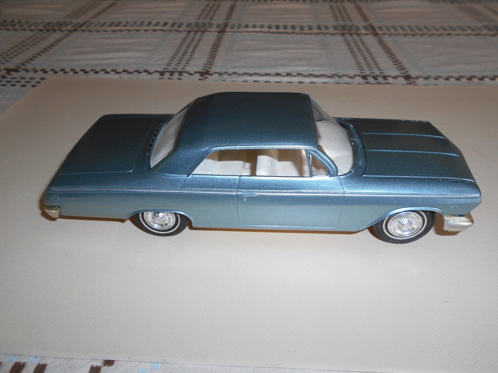 1962 Chevrolet Impala AMT annual screw chassis – hard to find