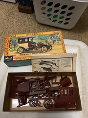 2 Vintage Revell Gold Frame Highway Pioneers 1909 Stanley Steamer 1907 Renault