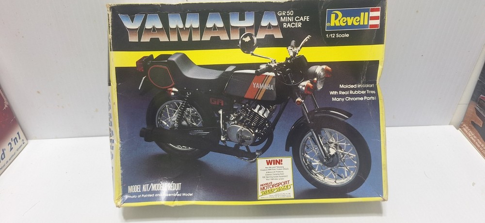 Revell 7805 1/12 Scale Yamaha GR50 Mini Café Racer Motorcycle Model Kit