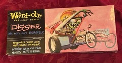 ~WEIRD OHS DIGGER THE WAY OUT DRAGSTER FACTORY SEALED MODEL KIT 16001 HAWK 2006~