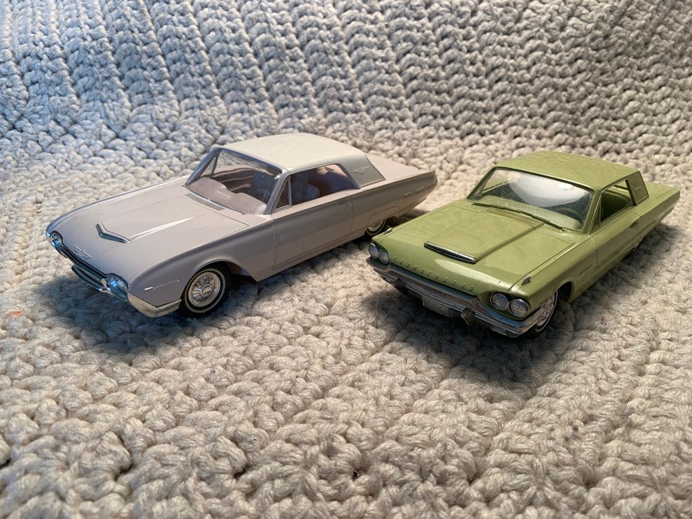 Lot Of 2 Vintage AMT 1/25 Ford Thunderbird Promo Car Models 1962 & 64 Coupes