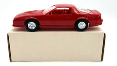 AMT ERTL Dealer Promo – Bright Red 1989 Camaro IROC-Z – 1:25 Scale #6061