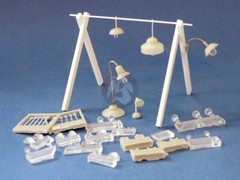Resicast 1/35 Various Lamps with Clear Light Bulbs WWI / WWII (21 lamps) 352399