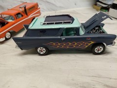 Model Junkyard/parts Plastic ,Nice Custom Car Lot Of 2 Chevy 57 Nomad Cars