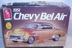 AMT 1951 CHEVY BEL AIR 3 IN 1 CAR MODEL KIT 1:25 6607