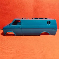 Body Shell & Frame 1977 GMC Van 1:25 scale model car part Revell