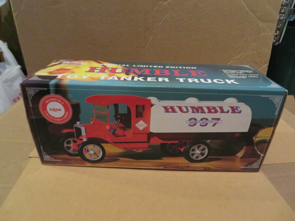 Exxon Special Limited Edition Humble Motor Oil 997 Toy Tanker Truck MISB