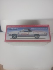 AMT Coca-Cola 1968 Chevy El Camino SS 1:25 Plastic Model Kit With Soapbox Car