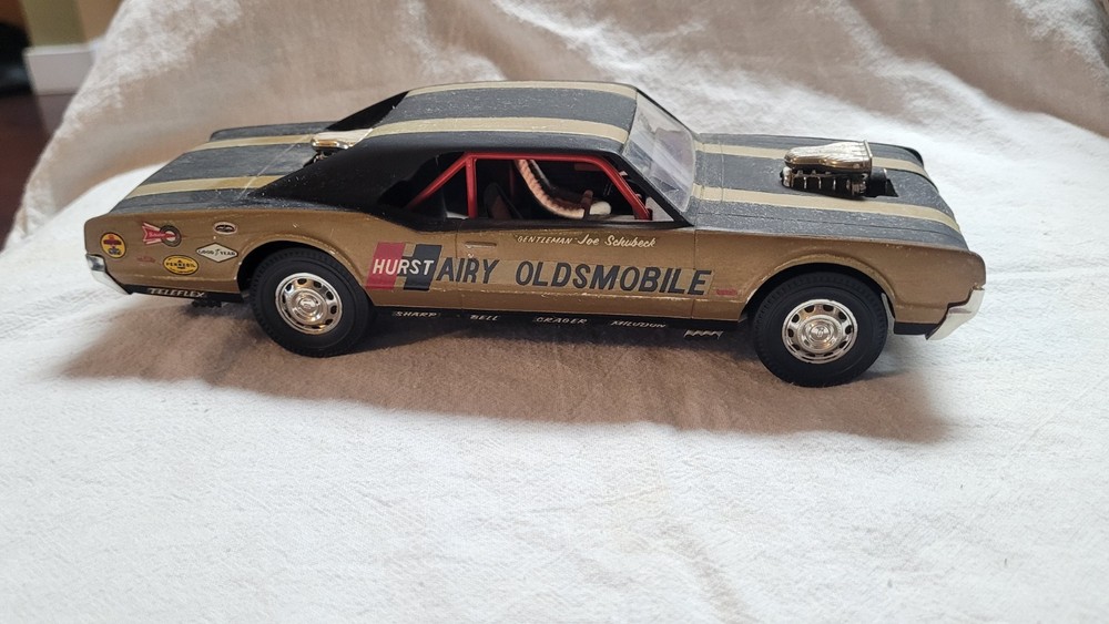 Vintage Built Up Monogram “Hurst Hairy Oldsmobile” Drag car Model 1/24