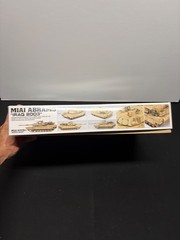 ACADEMY 13202 1/35 M1A1 Abrams “Iraq 2003″ Tank Model Kit