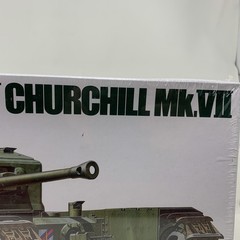 Tamiya 35210 1/35 Model Kit British Infantry Tank Mk.IV Churchill Mk.VII