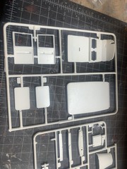 revell street demons ’26 ford sedan delivery model kit 1:25 unassembled 7391