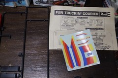 Revell Fun Truckin Ford Courier 1/25