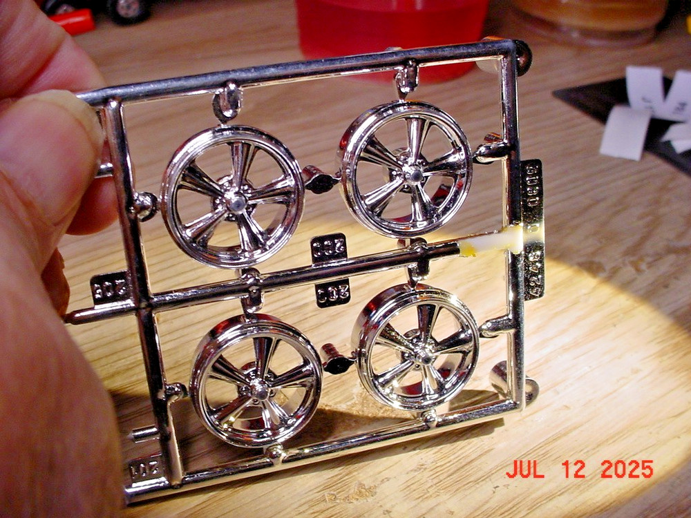 Vintage Chrome 5 Spoke Mags set of 4 1/25th Model Parts fb491