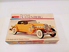 VINTAGE MONOGRAM #8201 The Classic DUESENBERG 1934 SJ Torpedo-Phaeton kit