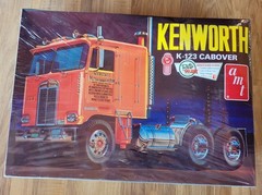 AMT Kenworth K-123 Cabover 1:25 Scale Model Retro Deluxe Edition AMT687/06