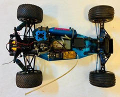 Collectible model racer O.S. car with O.S. Max model engine – unknown condition
