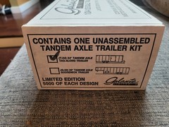 Galaxie 1/24-1/25 (T-24) 24′ Tandem Axle Tag-Along Trailer Model Kit Limited Ed