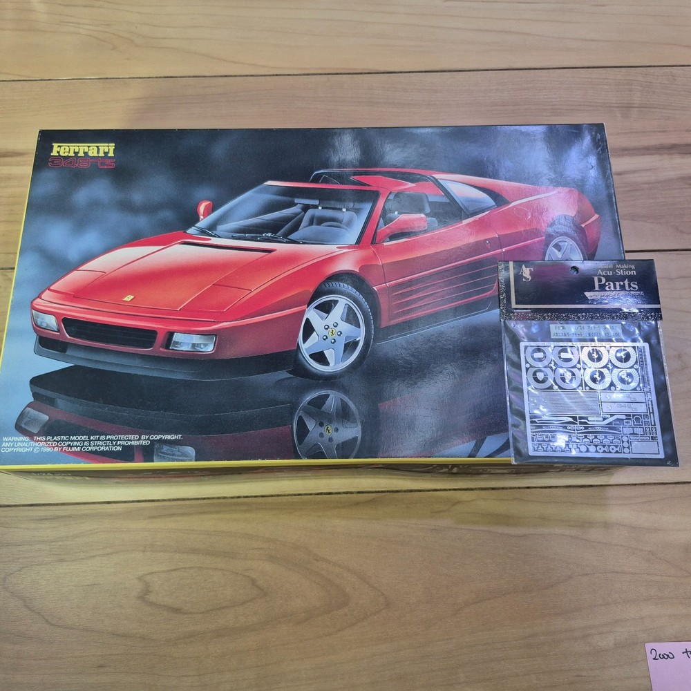 Fujimi 1/24 scale Ferrari 348 ts Plastic model kit with metal etched parts