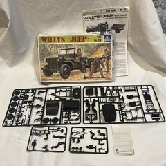 Italeri Model Kit, Willys Jeep 1/4 Ton Utility Truck, 1:35 Complete Open Box