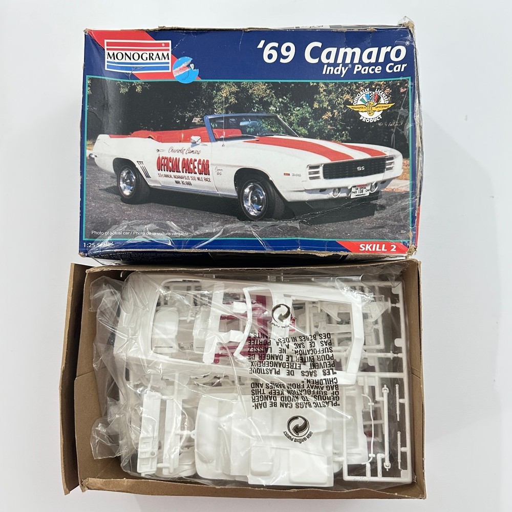 Monogram 69 Camaro Indy Pace Car 1/25 Model Kit Open Box Complete Imperfect 1969