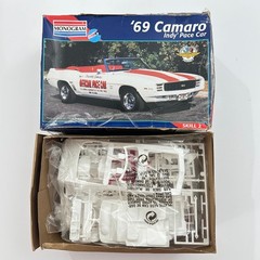 Monogram 69 Camaro Indy Pace Car 1/25 Model Kit Open Box Complete Imperfect 1969