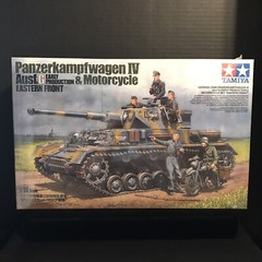 TAMIYA 25209 PANZERKAMPFWAGEN IV & MOTORCYCLE MODEL KIT-NIB-1/35 SCALE