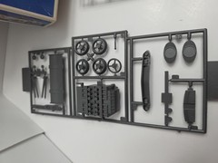 AHM EIDAI MOTORIZED BERTONE PANTHER 1/25 ** Unbuilt Complete **