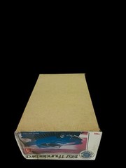 AMT 1957 Ford Thunderbird Modern Classic 1:25 Scale Model Kit T392 NOS Sealed