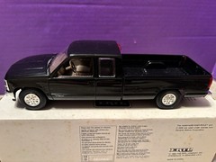 Vintage AMT Ertl 1994 Chevrolet C-1500 Extended CB Pickup Truck Promo Model Car