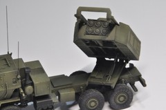 Meng 1/72 U.S. M142 HIMARS High Mobility Artillery Rocket System Model Kit