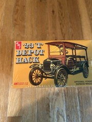 23 T Depot Hack Model Kit AMT Brand New Sealed build 2 ways 23 t express wagon
