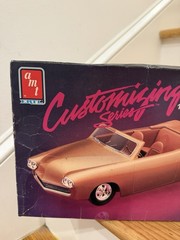 AMT 1950 Ford Convertible Customizing Series 1:25 Kit #6831