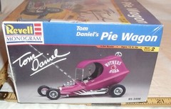MONOGRAM TOM DANIEL PIE WAGON CUSTOM CAR MODEL 85-2498 1:24 SEALED