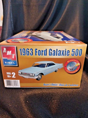 AMT /ERTL 1963 FORD GALAXIE 500 BUYER’S CHOICE – New- Open Box