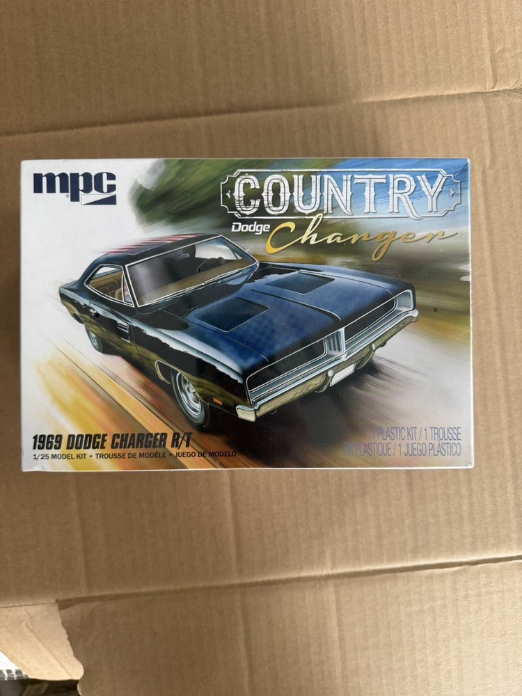 1/25 1969 Dodge Country Charger R/T Car
