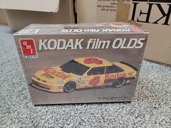 AMT ERTL #4 ERNIE IRVAN Chevrolet 1/25 NASCAR Model Kit Factory Sealed Box
