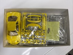 Tamiya – Pennzoil Nismo Nissan GT-R R34 1/24 Plastic Model Kit (24216)