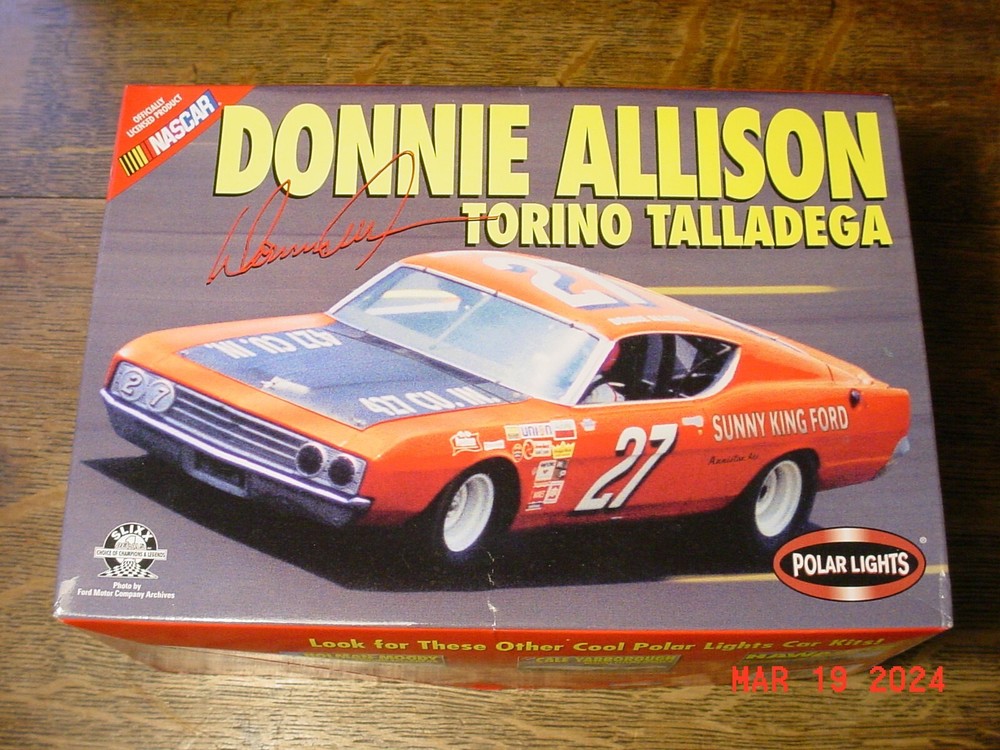 Polar Lights Nascar #27 Ford Torino Donnie Allison Model BOX ONLY 1/25 UPRM