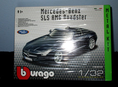 NEW sealed Burago 1/32 Scale Mercedes Benz Roadster SLS AMG kit 45135 car metal