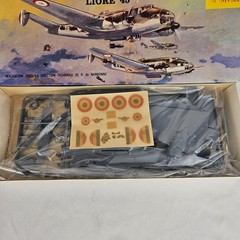 Heller Liore 45 1/72 Scale Plastic Model Kit