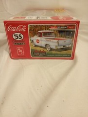 AMT COCA COLA 55 CHEVY CAMEO PICKUP TRUCK MODEL KIT plastic 1:25 Scale AMT1094